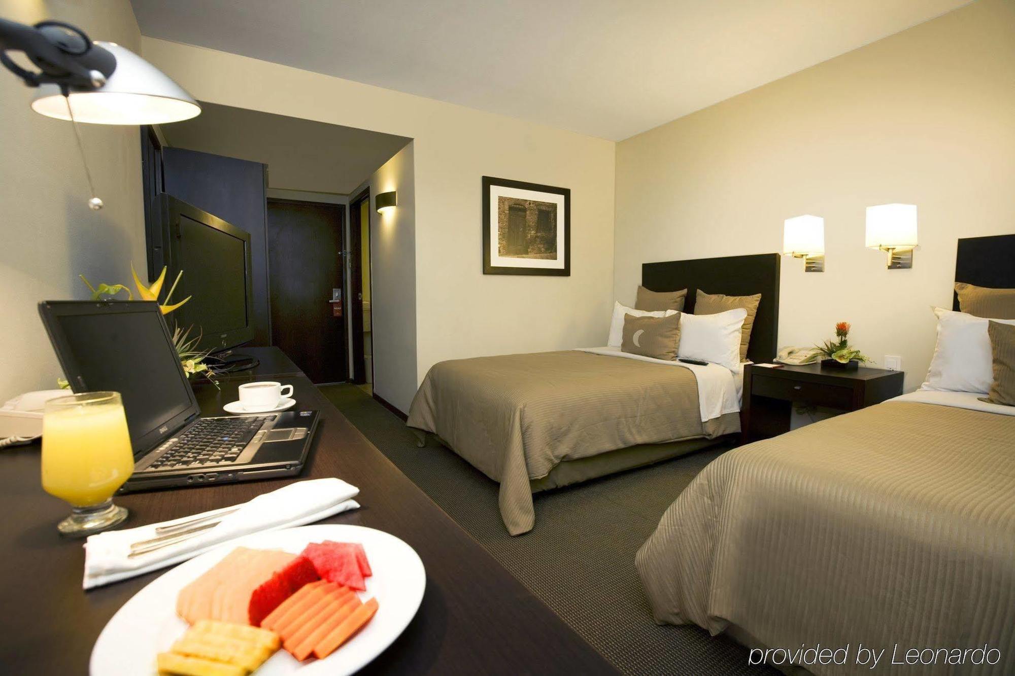 Fiesta Inn Tepic Chambre photo
